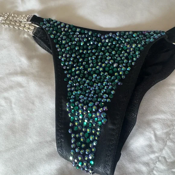 SOLD NEW Toxic Angelz Bikini Suit - Picture 5 of 7